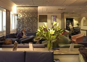 Servisair lounge - Terminal 3 Servisair lounge - Terminal 3