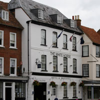 The White Horse Hotel, near Paultons Park