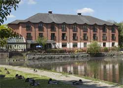 Bridge House Hotel